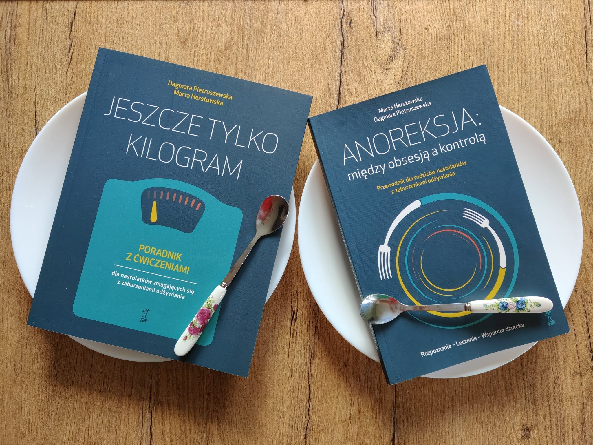 Między obsesją a kontrolą